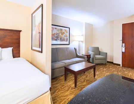 MINI SUITE | TWO QUEEN BEDS