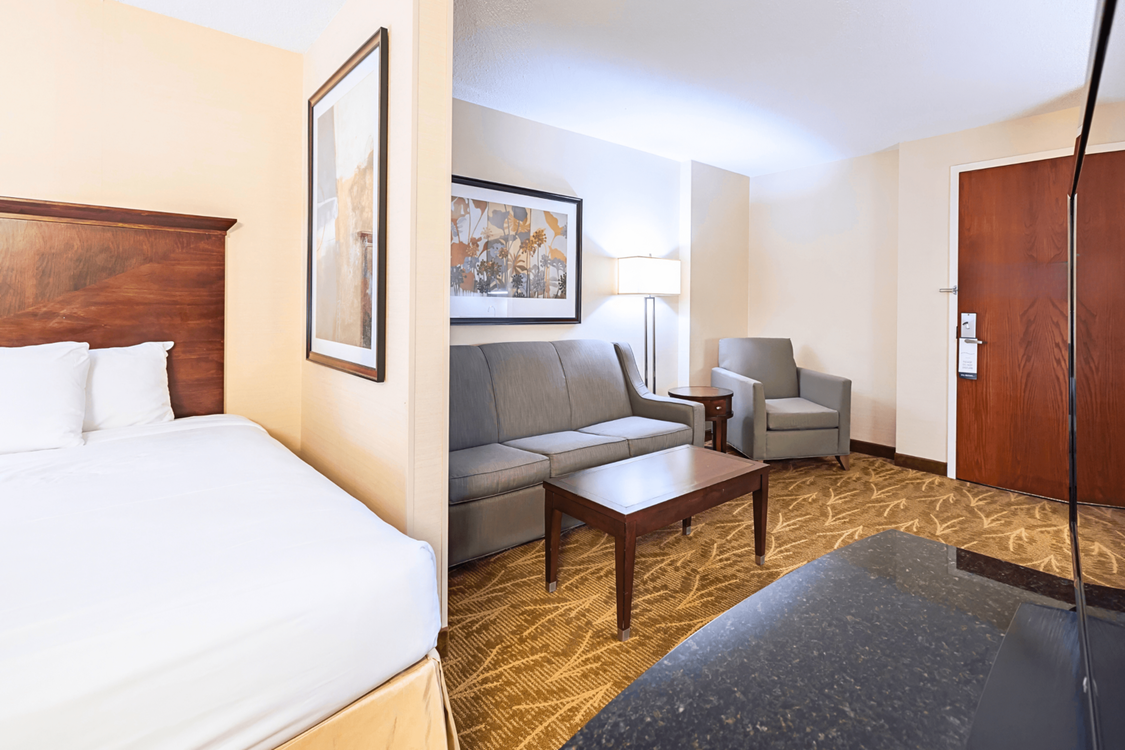 MINI SUITE TWO QUEENS